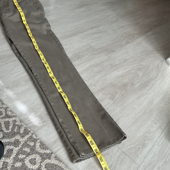 Volcom boys khaki pants - Picture 7 of 10